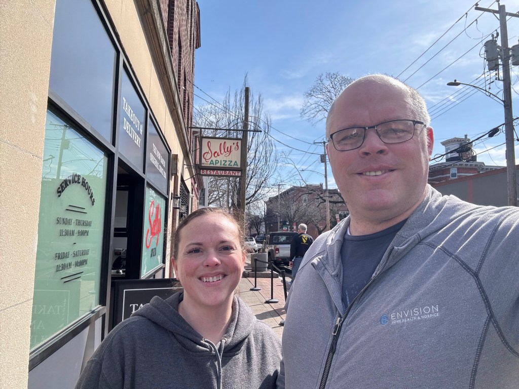 Best Pizza in New Haven, CT: Cross Country Pizza Crawl